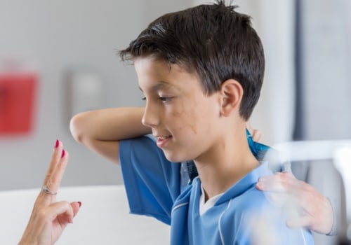 What are at least five symptoms of mild traumatic brain injury?